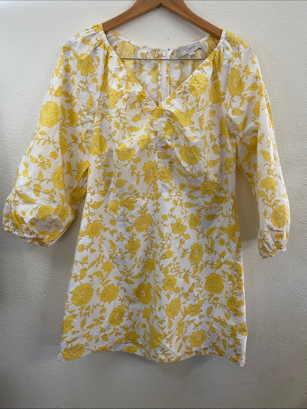 LOFT White and Yellow Floral dress bishop sleeves party feminine 18x34 sz12